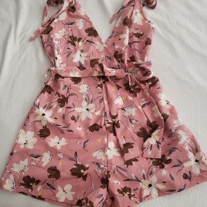 Shein | Pink With Brown And Beige Flowers Romper Size M
